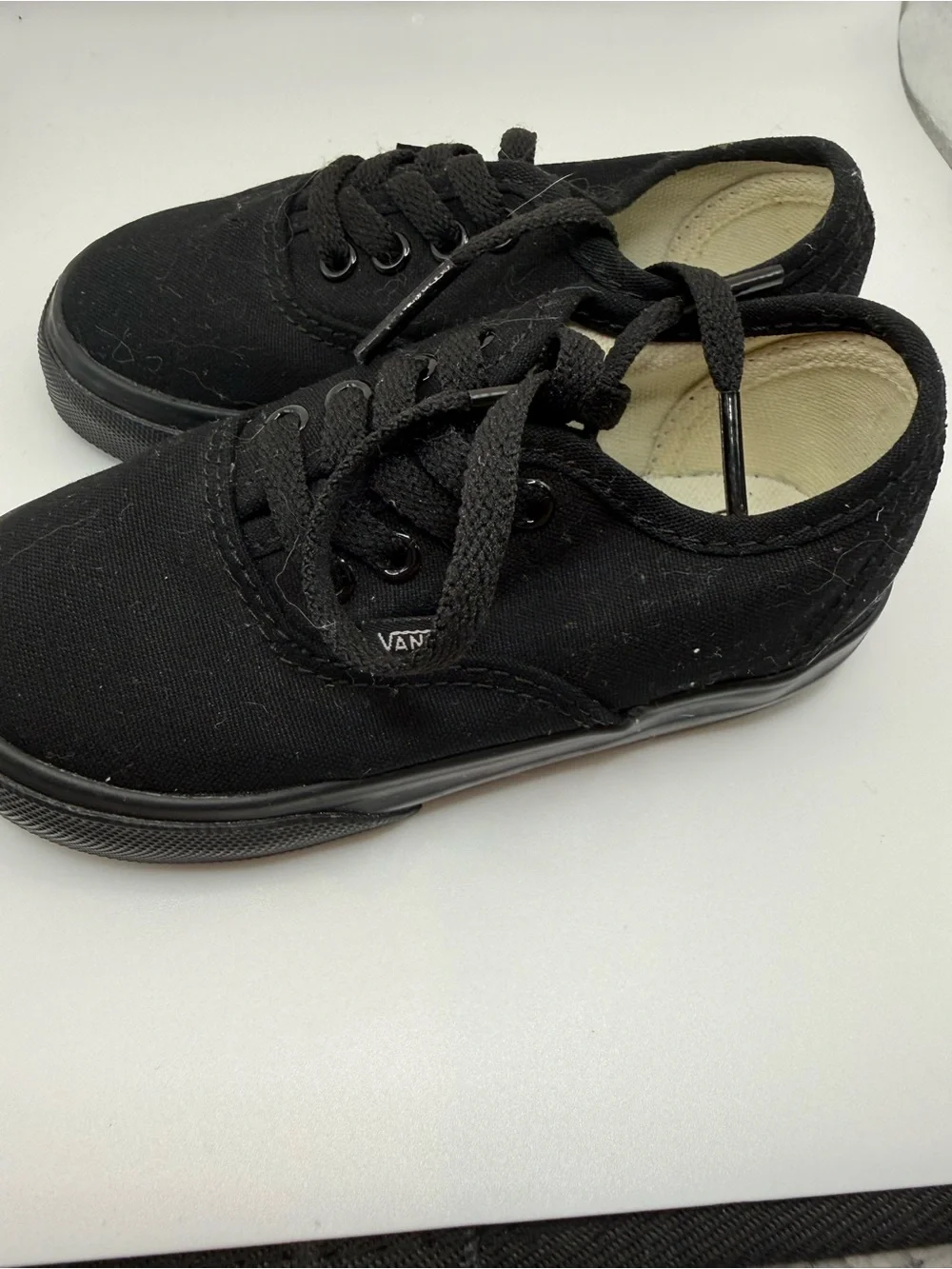 Vans Kids Black Canvas Low-Top Sneakers